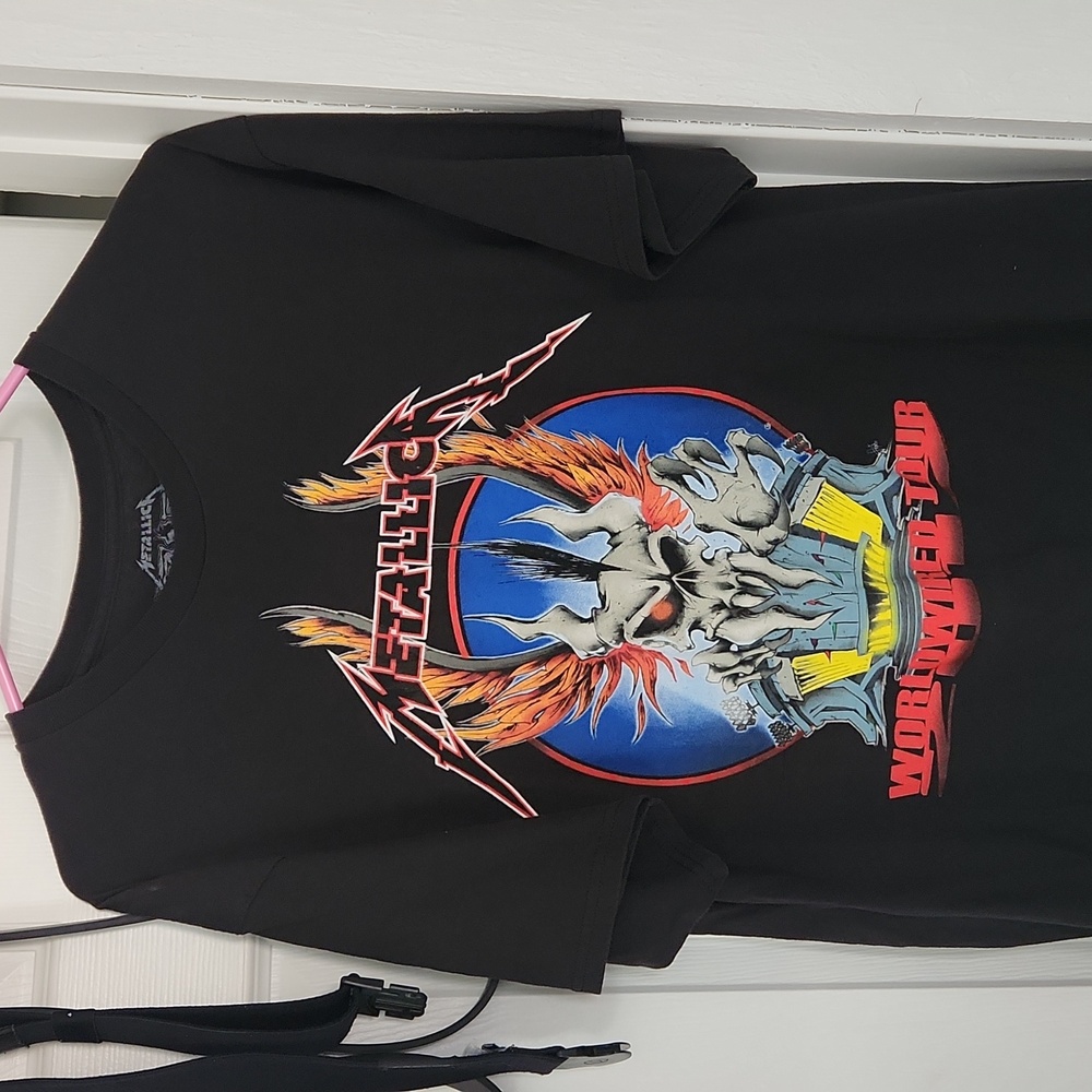 Metallica tee